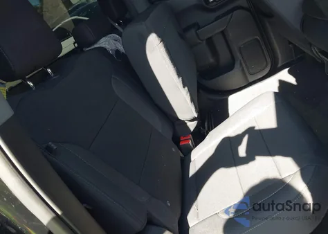 2024 Chevrolet Silverado 2Wd Double Cab Standard Bed Custom z USA, uszkodzony, nr VIN 1GCRABEK1RZ296794